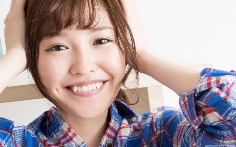 [IDOL][8K][Graphis] 2016.04.22 初脫ぎ娘 橋本 ありな