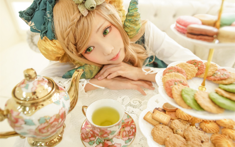 [Cosplay][8K]ElyEE子 - Vol 1 午茶角少女 Afternoon Tea