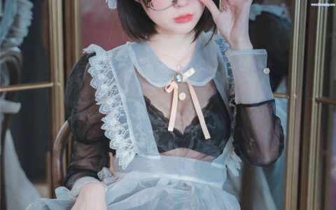 [Cosplay][8K]西园寺南歌  NO.004 透明女仆 Stocking House Maid [50P2V-856MB]