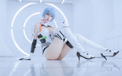 [Cosplay][8K]周叽是可爱兔兔 – 绫波丽 白战 あやなみ レイ Ayanami Rei [21P-386MB]