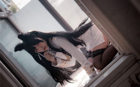 [Cosplay][8K]阿半今天很开心 - 爱宕 Azur Lane IJN Atago