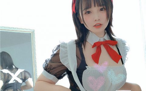[Cosplay][8K]阿半今天很开心 - 女仆 Mmaid Servant