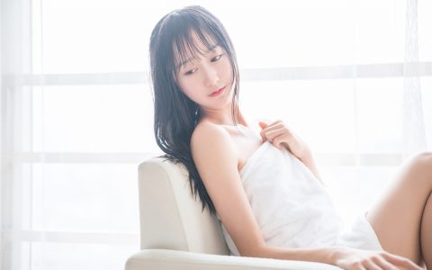 [Cosplay][8K]木绵绵OwO - 出浴 After Showering