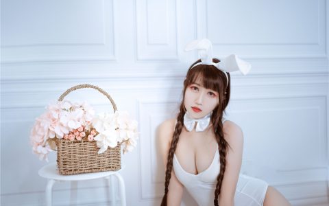 [Cosplay][8K]不呆猫 NO.001 白色兔女郎 White Bunny Girl