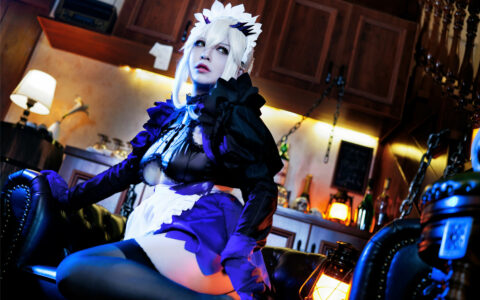[Cosplay][8K]半半子 NO.046 LancerAlter Maid
