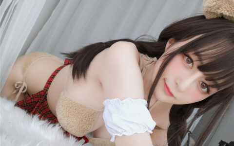 [Cosplay][8K]白银81 NO.083 可爱的熊 Cute Bear