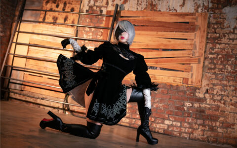 [Cosplay][8K][CreamSoda] Baegle – Nier 2B (NieR Automata)