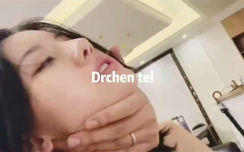 [Cosplay][8K]就是阿朱啊 – 極品女神大尺度性愛3P私拍流出 Famous Idol A Zhu Leaked Video [NSFW]