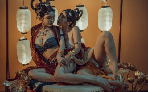 [Cosplay][8K]秋和柯基 – NO.53 &奶桃 红尘梦 Dream of the Worldly