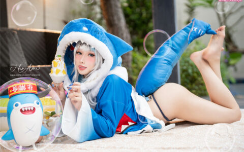 [Cosplay][8K]Hane Ame 雨波 - Gura (Ho_ve)