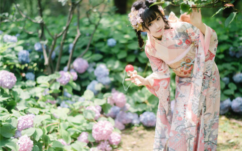 [Cosplay][8K]花柒Hana - NO.08 绣球花和服 Kimono