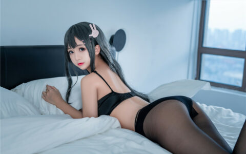 [Cosplay][8K]日奈娇 NO.35 麻衣校服 Mai JK Uniform