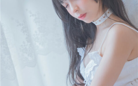 [Cosplay][8K]特软儿Sona NO.01 睡裙 Sleep wear