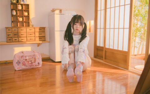 [Cosplay][8K]六味帝皇酱 - 午后的少女 Afternoon girl [NSFW]