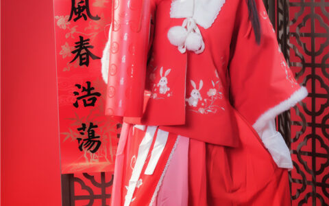 [Cosplay][8K]推特模特 年年十八 - 拜年图26张全 Happy New Year [NSFW]