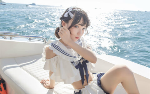 [Cosplay][8K]花柒Hana NO.13 三亚熊之海军风泳装 Navy Girl