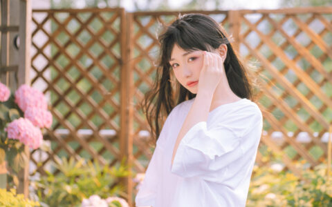 [Cosplay]爆机少女喵小吉 Nekokoyoshi – 小吉的午后时光 Afternoon Time [NSFW]