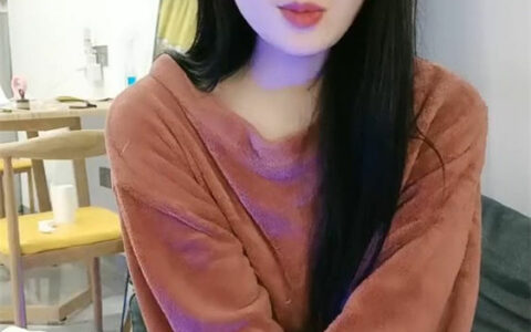 純純[滑稽元寶]披肩發小眼鏡一臉教師範兒 臉點同框扣穴 OL Webcam Show[NSFW]