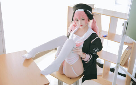 日奈娇 NO.42 下江小春 Shimoe Koharu