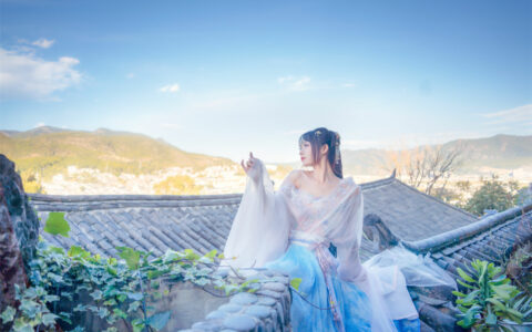 兔子Zzz不吃胡萝卜 NO.03 丽江屋顶 Li Jiang Rooftop