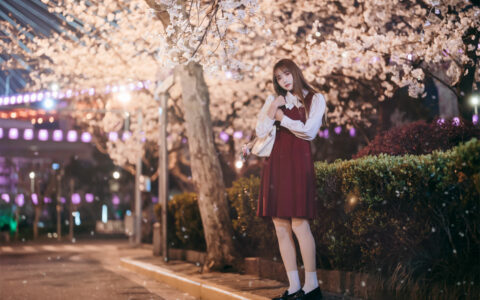 兔子Zzz不吃胡萝卜 NO.23 邂逅樱花雨 rain of cherry blossom