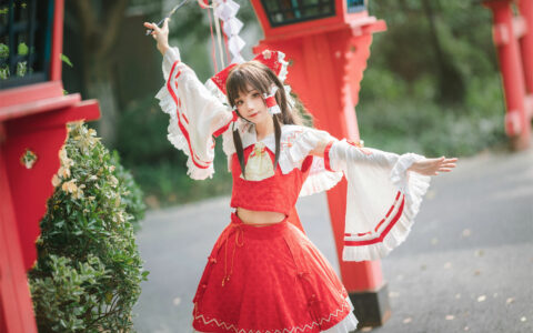 花柒Hana NO.30 森森仙短款灵梦 Sen Sen Fairy