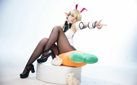 G44不会受伤 NO.92 水兰儿兔女郎 Shui Lan Er Bunny