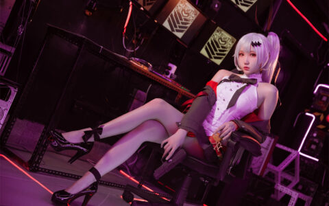 瓜希酱 NO.69 少女前线 FN-57 Five-seveN