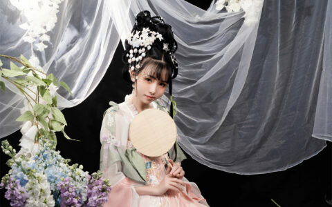 爆机少女喵小吉 NEKOKOYOSHI - 花间集 The Poems With Flowers[NSFW]