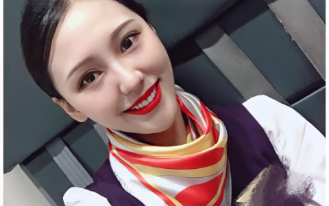 佩戴價值30萬勞力士土豪 玩弄真實空姐 附生活照片[NSFW]