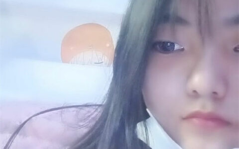 真正的處女[18歲處女求破]純素顏上鏡 處女膜清晰可見 18yo Virgin [NSFW]