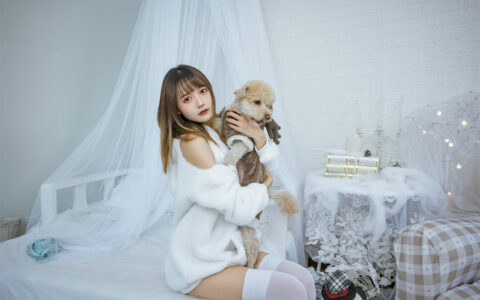 兔子Zzz不吃胡萝卜 NO.112 温馨少女与宠物们 Girl and Pets