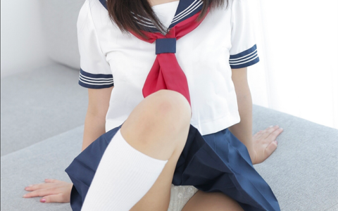 ギリギリ★アイドル倶楽部 なつき 可愛いだけじゃ物足りない[NSFW]