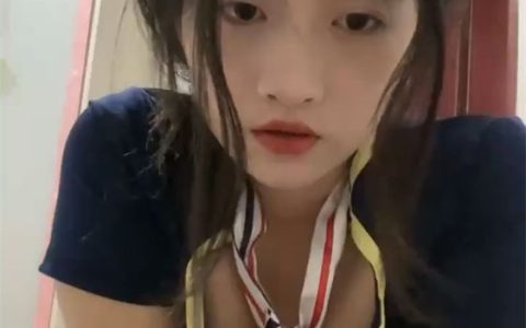 綠播下海！正宗校花[小薯芋]100%心動 啪啪大秀 [NSFW]