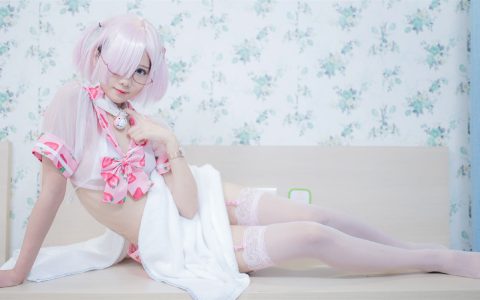 羽天shine NO.67 草莓 strawberry [39P-165MB]
