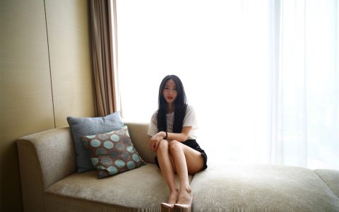 超清纯素人小姐姐 小云 笑容甜美 超大尺度 [NSFW][442P-205MB]