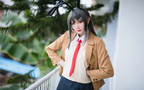 瓜希酱 - 樱岛麻衣 校服 Sakurajima Mai JK [20P-94MB]