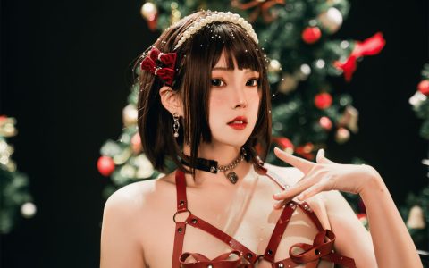 Natsuko夏夏子 – 2022圣诞 Christmas 2022 [30P-1V-481MB]