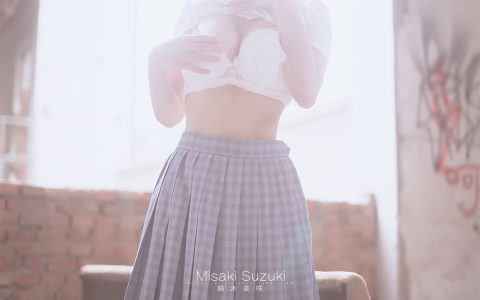 铃木美咲 Misaki Suzuki - 绝对领域露出 白丝过膝袜才是最棒的诱惑 [31P-1V-527MB]