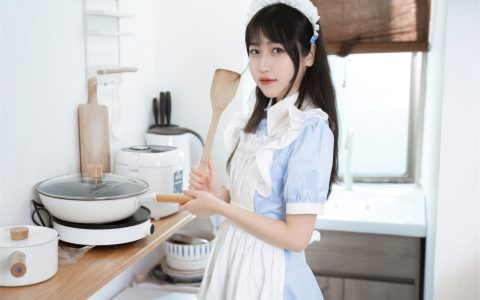 不呆猫 - 厨房小女仆 Kitchen Maid [35P／149MB]