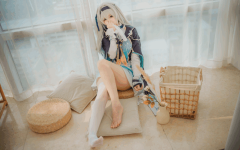 Seele麦麦 – 流萤纯白物语 Pure White Monogatari[22P+11V／235MB]