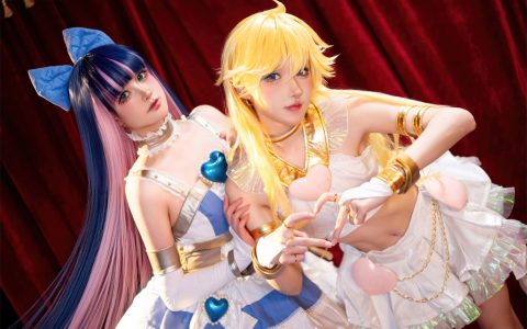 阿包也是兔娘&苏苏苏Sofia - 吊带袜天使[33P／444MB]