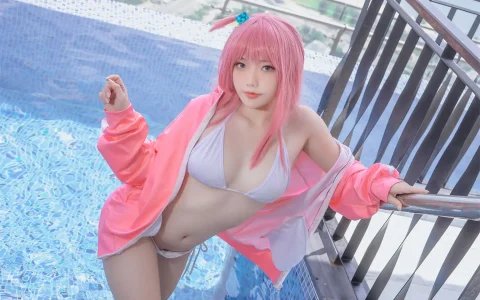 Messie Huang - Bocchi [34P／138MB]