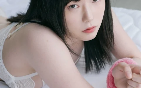 LEEHEE EXPRESS – LEBE-181A Sir.Bean (피아) [49P／167MB]