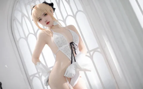 阿薰kaOri - FGO 白Saber[50P／236MB]