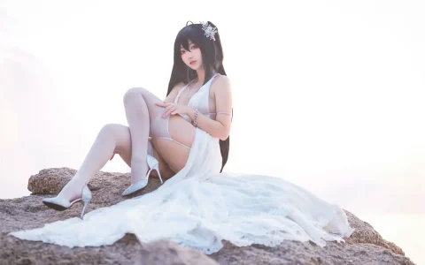 宫本桜 - 大凤  碧蓝航线 Taihō Azur Lane [32P／396MB]