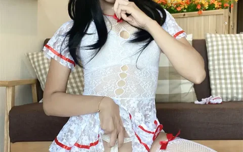Money冷冷 - 白网护士套 fish-net stocking nurse [48P + 2V／2.16GB]