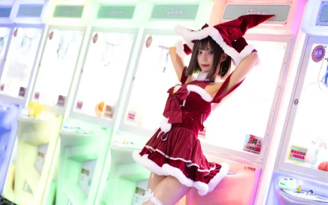 职业奶妈三水子 - 圣诞小裙子 Christmas dress [72P／409MB]