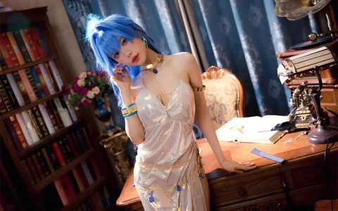 Shika小鹿鹿 - 胜利女神海伦 NIKKE Helen [37P／307MB]