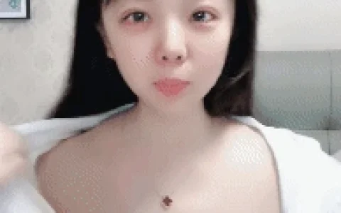 05小蘿莉 - 頂級新人 綠播女神下海 最美校花[MP4-5V-2.59G]